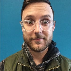 Meet your Posher, Elliott